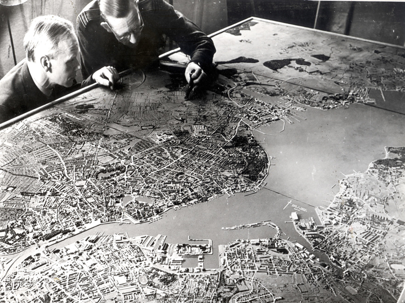 Illustration for article titled Spies in the Skies: How Aerial Surveillance Tipped the Balance of WWII